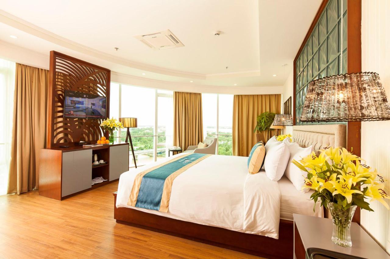 Ninh Kieu Riverside Hotel Cần Thơ Extérieur photo