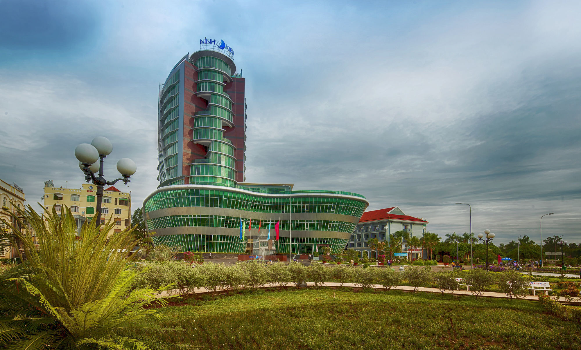 Ninh Kieu Riverside Hotel Cần Thơ Extérieur photo