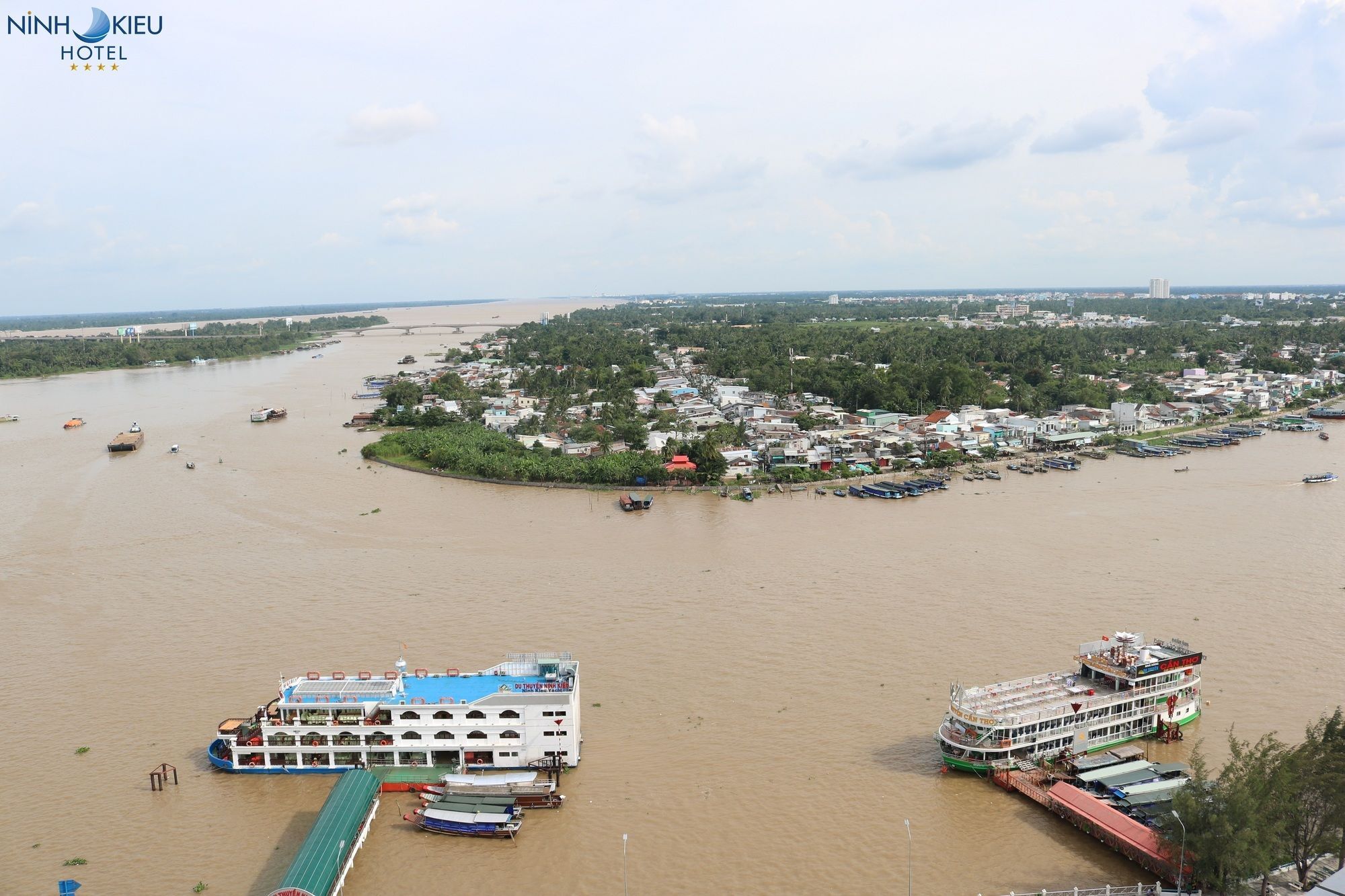 Ninh Kieu Riverside Hotel Cần Thơ Extérieur photo